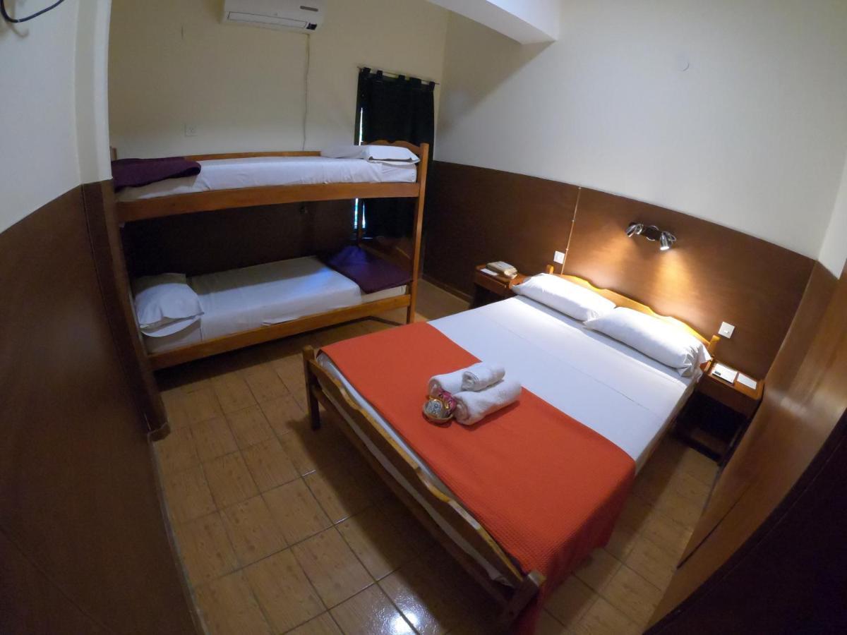 Hotel Vanderloo Posadas Extérieur photo