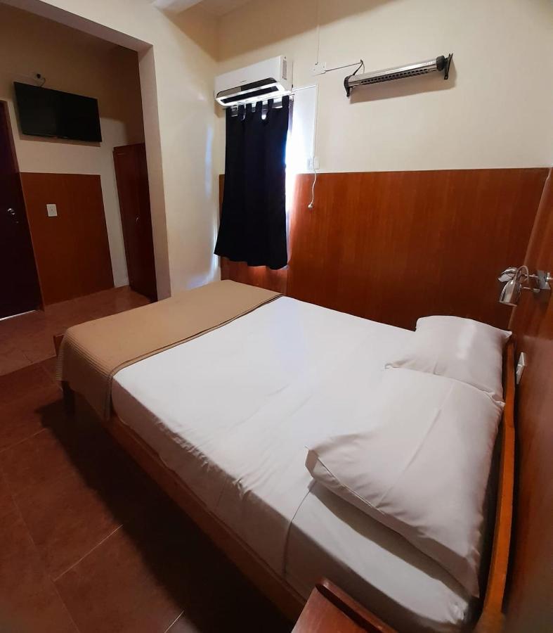 Hotel Vanderloo Posadas Extérieur photo